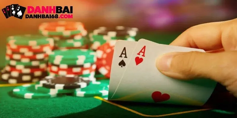 Cách chơi poker thay đổi sau ba lá flop