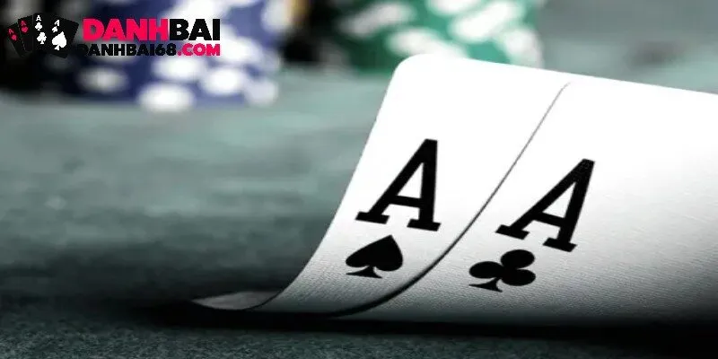 Cách Chơi Poker - Hướng Dẫn Vào Bàn Và So Bài Chuẩn